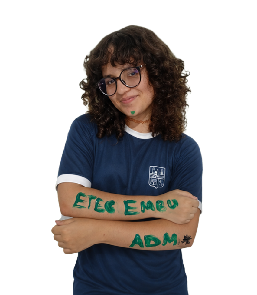 Fotografia de Larissa, aluna aprovada na ETEC J.R. Mendes para o curso técnico de Design Gráfico